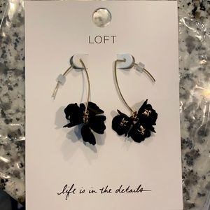 Loft Black/Gold Flower Earrings